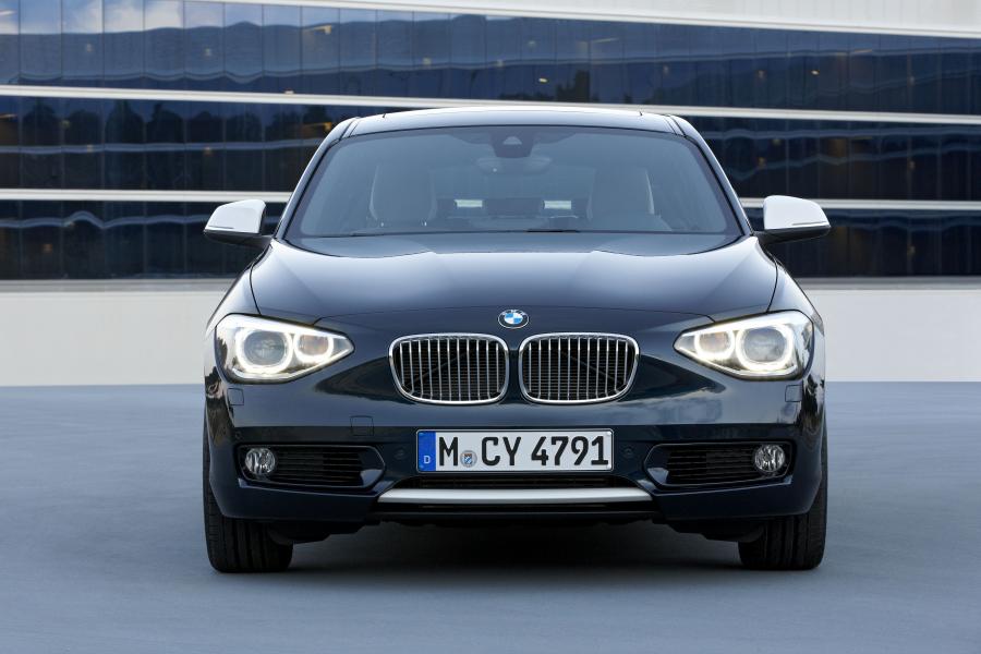  BMW 120d Urban Line 2011 года  (фото 192 из 193)